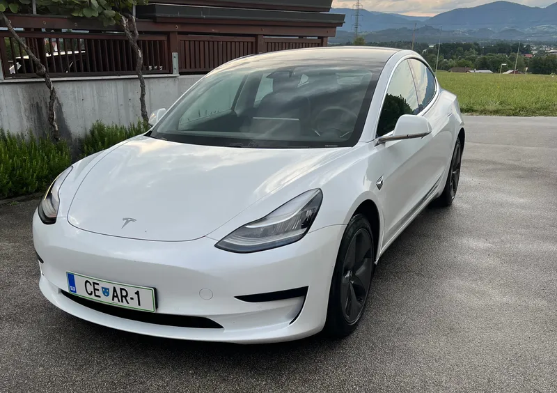 Tesla Model 3 RWD Standard Range plus, letnik 2020